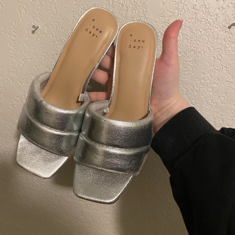 Metallic silver mules